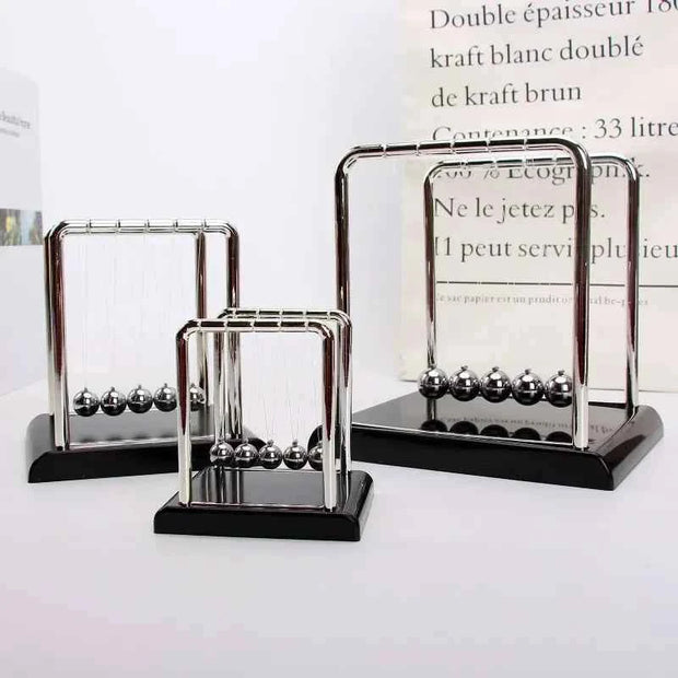 Newton Cradle Pendulum Toy